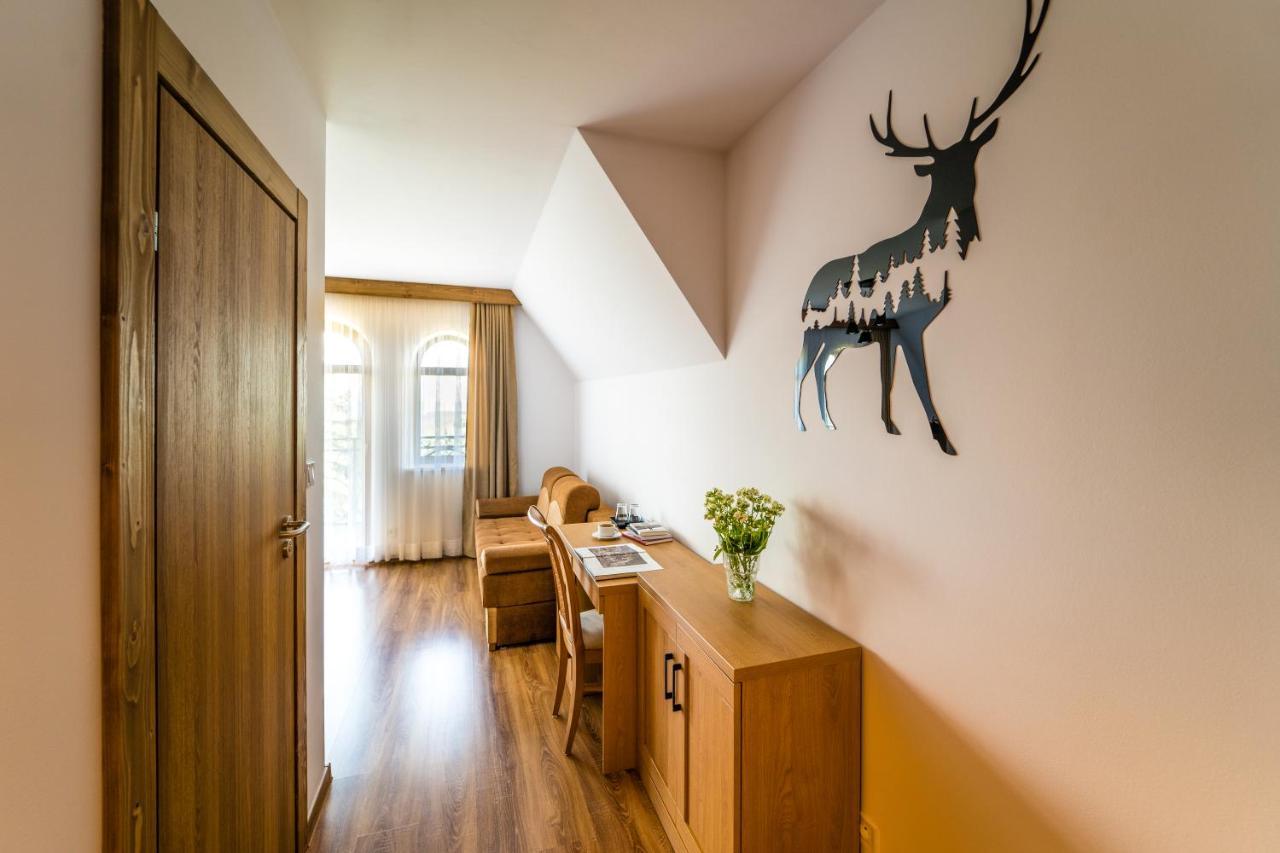 Miodowy Dworek Bukowina Tatrzańska Exterior foto